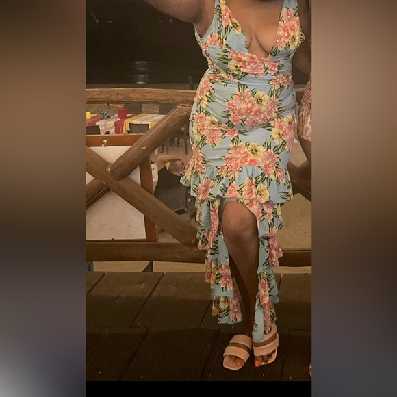 Size 12 floral high low dress pretty little thing (fitted dress/little stretch) - Picture 6 of 6